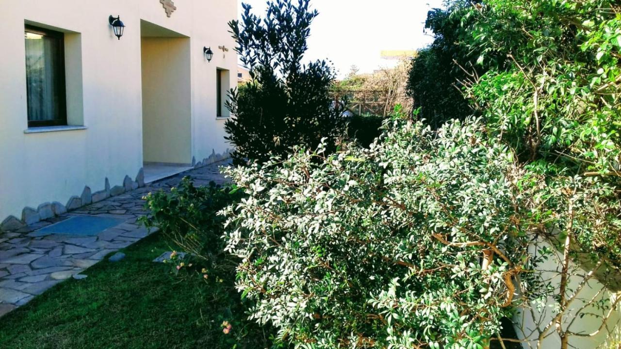 Casa Vacanze Menta Fiorita Flumini di Quartu Kültér fotó