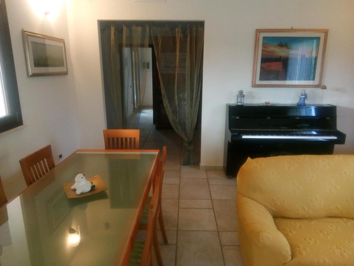 Casa Vacanze Menta Fiorita Flumini di Quartu Kültér fotó