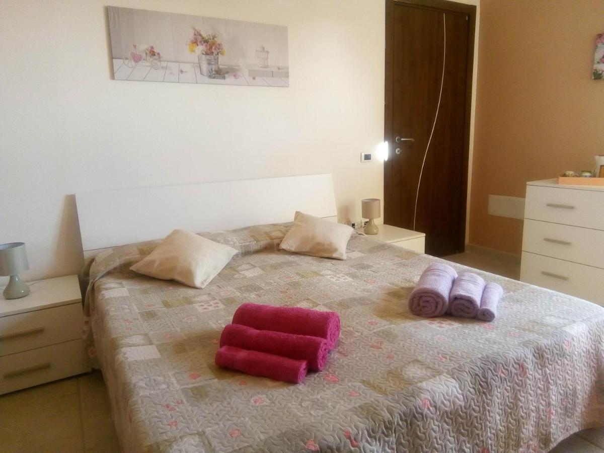 Casa Vacanze Menta Fiorita Flumini di Quartu Kültér fotó